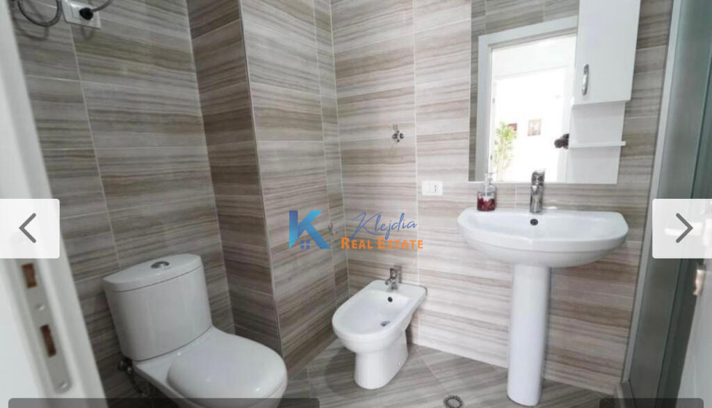 1+1 apartment for rent in the Center, near Toptani