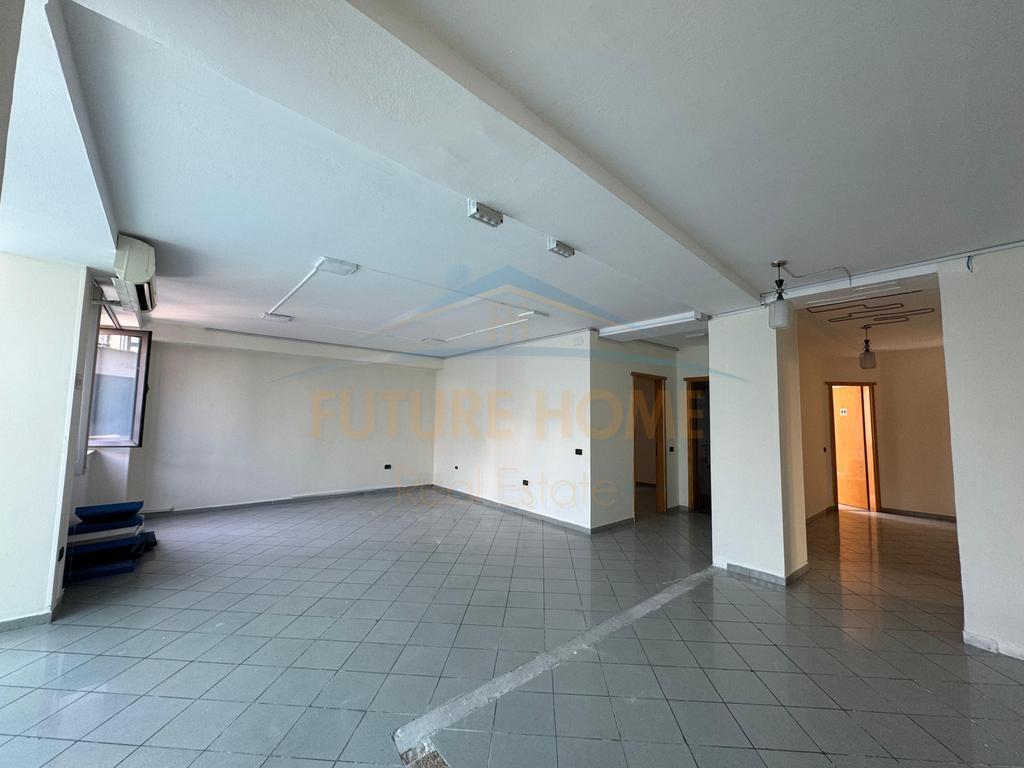 Business Space for Rent, Dibra Street