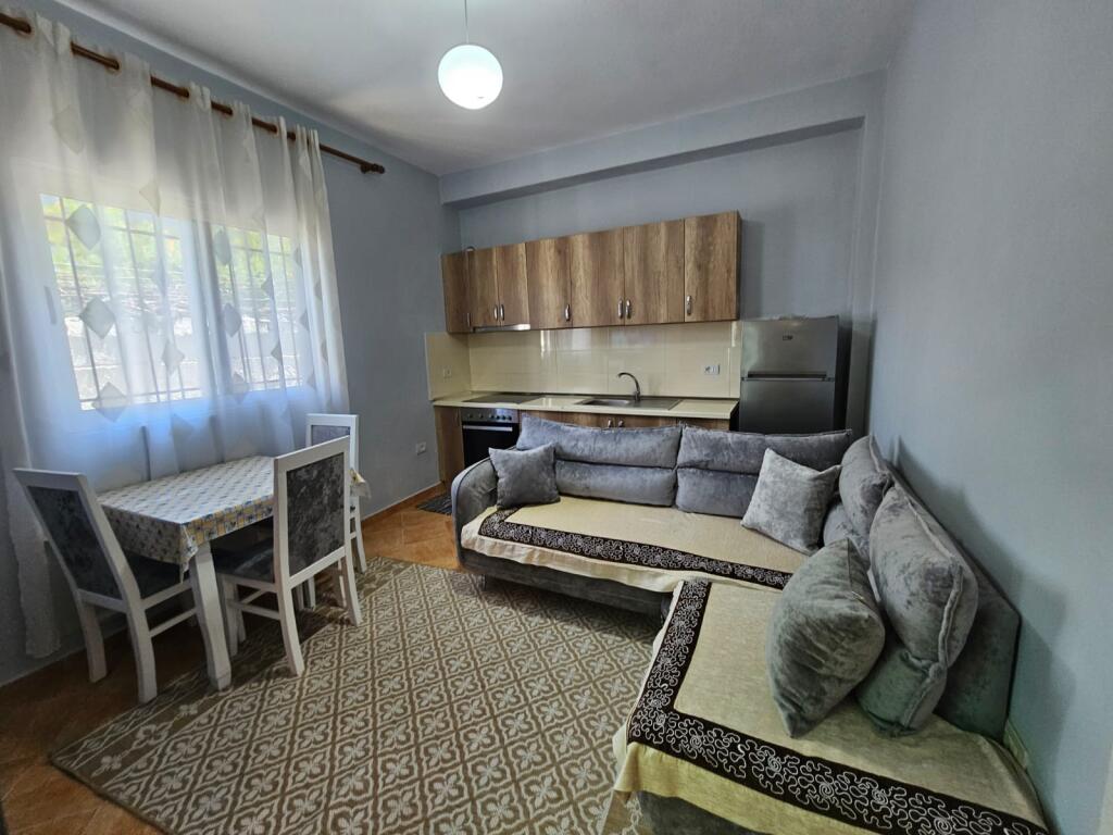 Apartament 1+1 për qera tek Siri Kodra!