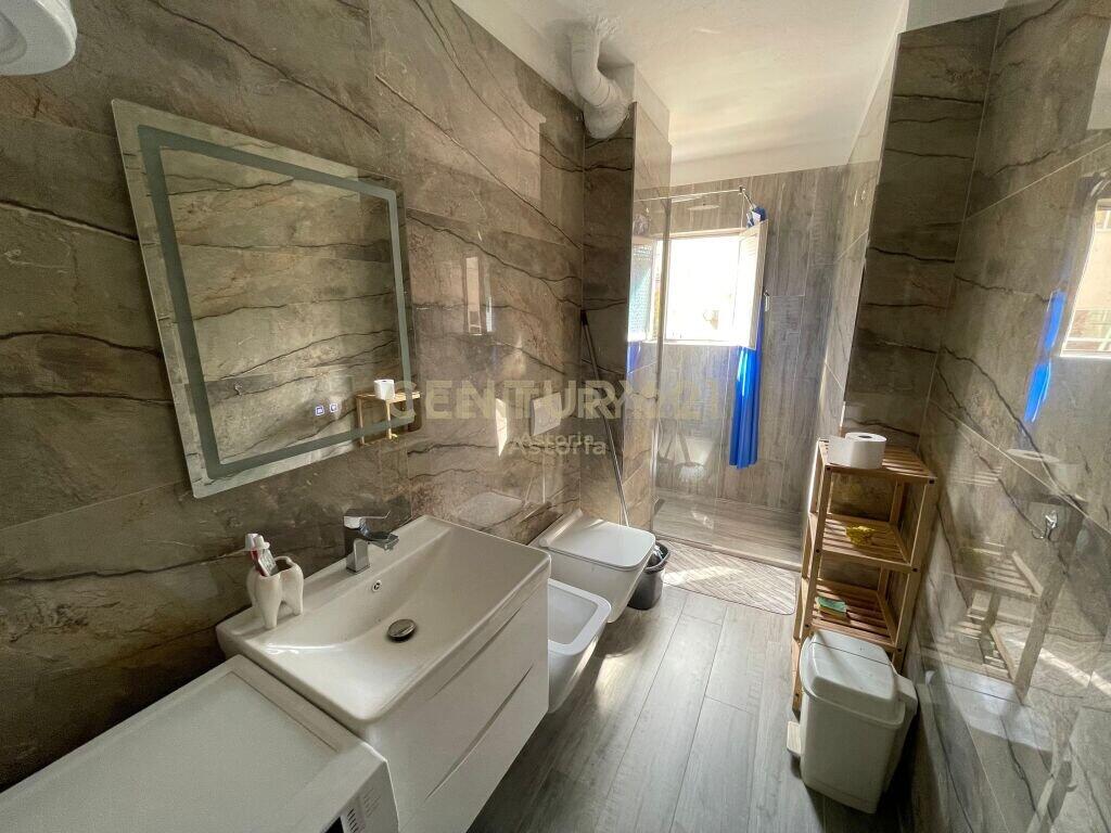 FOR RENT APARTMENT 2+1 ON DURRES STREET NEAR THE 'QEMAL STAFA' GYMNASIUM