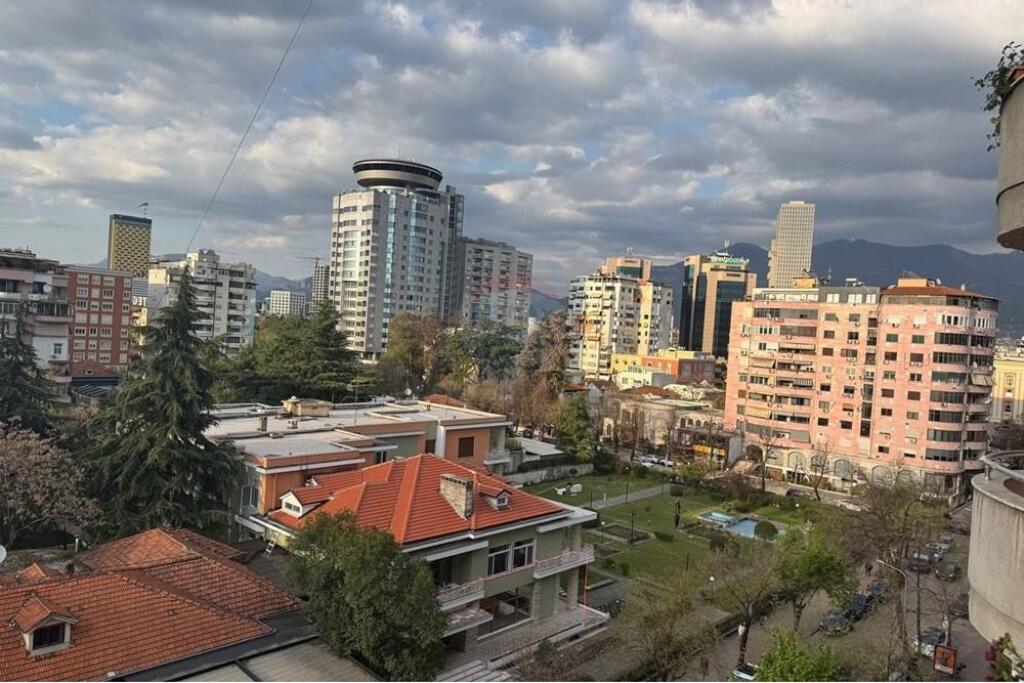 2+1 APARTMENT FOR SALE IN BLOK