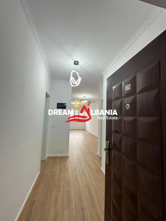 2+1 apartment with 2 bathrooms for sale, near the Astiri Roundabout in Tirana