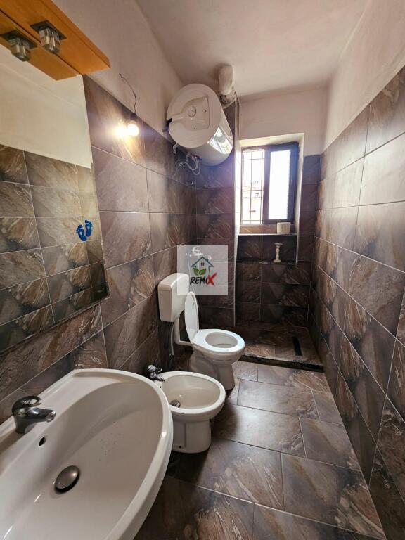 SHITET APARTAMENT 1+1 PRANE ZJARREFIKESES DURRES