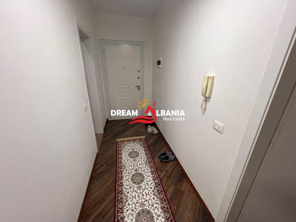 2+1 apartment for sale in Fresk, near the 17 Shkurti School in Tirana.
