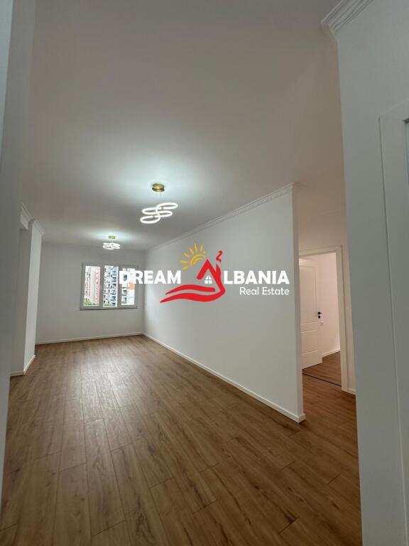 2+1 apartment with 2 bathrooms for sale, near the Astiri Roundabout in Tirana