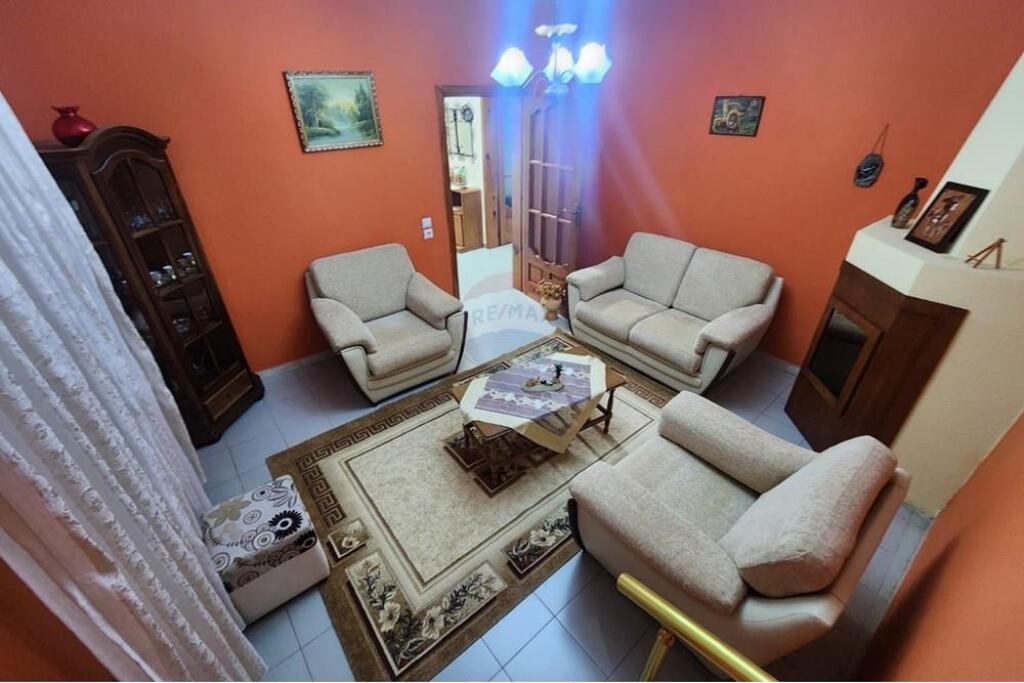 VILLA FOR RENT