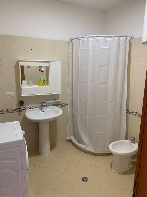 1+1 apartment for rent, Ferit Xhajko Street, near Durresi restaurant!