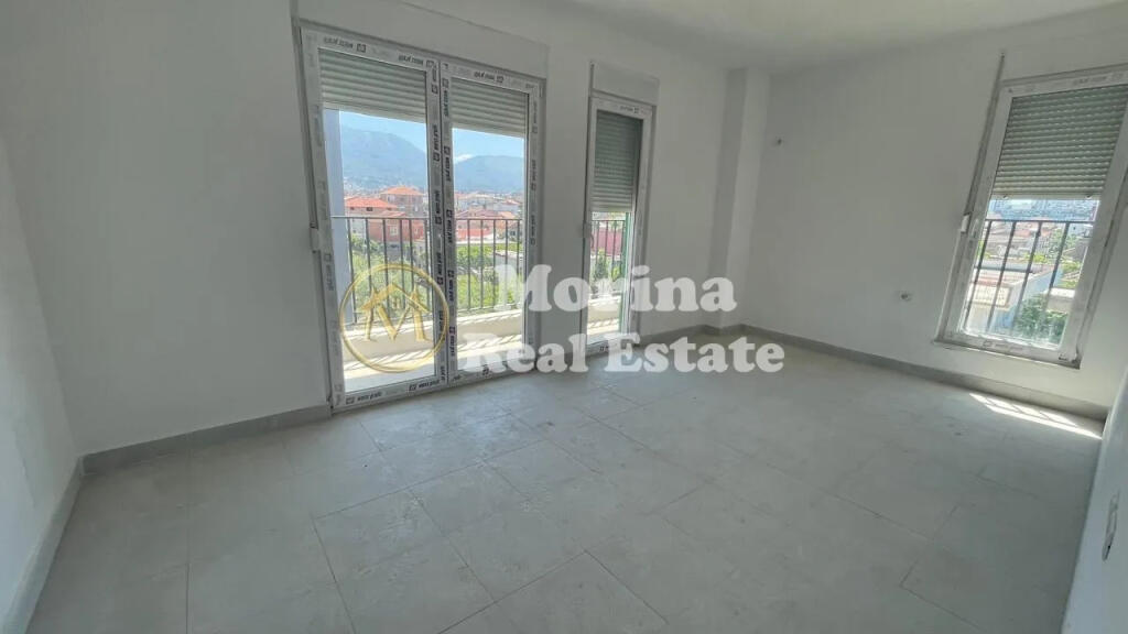 Affitto Appartamento 2+1, 5 Maji