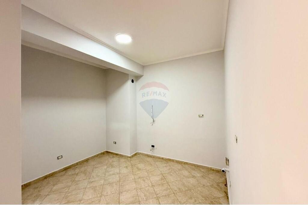 APARTAMENT 3+1+2 PËR SHITJE, KOMUNA E PARISIT !!