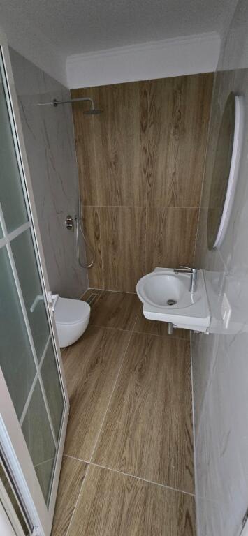 A few minutes away from the Arrow Palace, Boulevard "Bajram Curri" near Kastrati Gas Station, a 1+1 apartment is for sale.