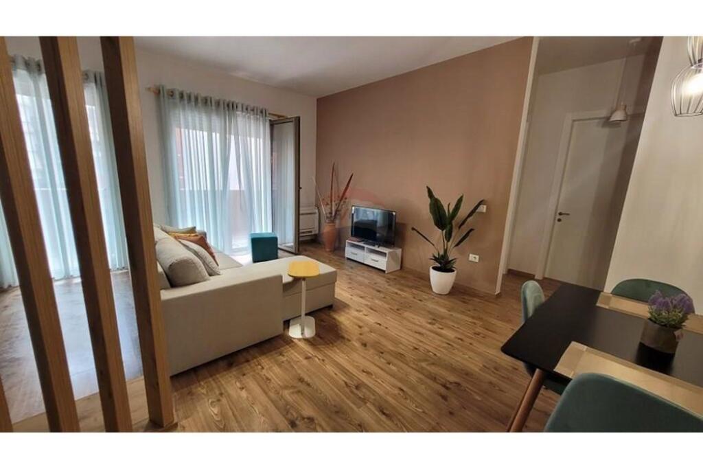 Apartament 1+1 për qira te Kompleksi Delijorgji
