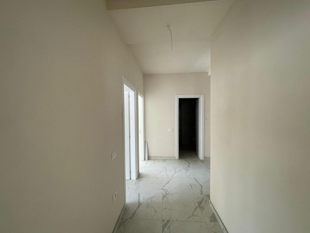 Apartament 2+1 për shitje në Astir
