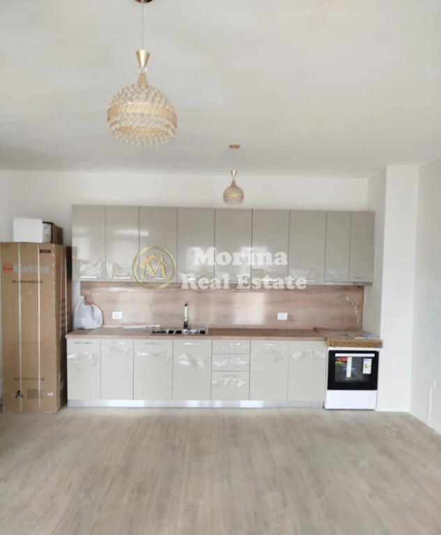 Business space for rent, Boulevard I ri