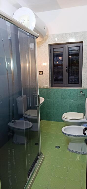 🏢Former Exhibition Albania Today, near the District Court of Tirana, an apartment 1+1, furnished, is for rent.