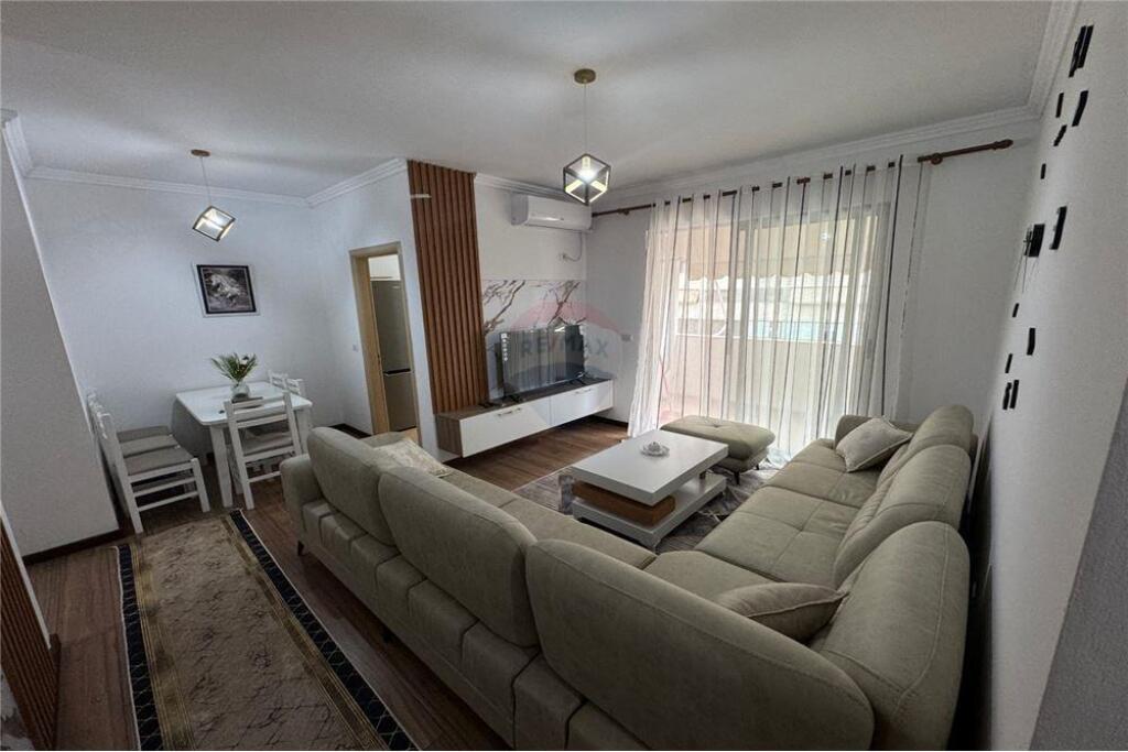 Apartament me qira 2+1+2 ne Astir!