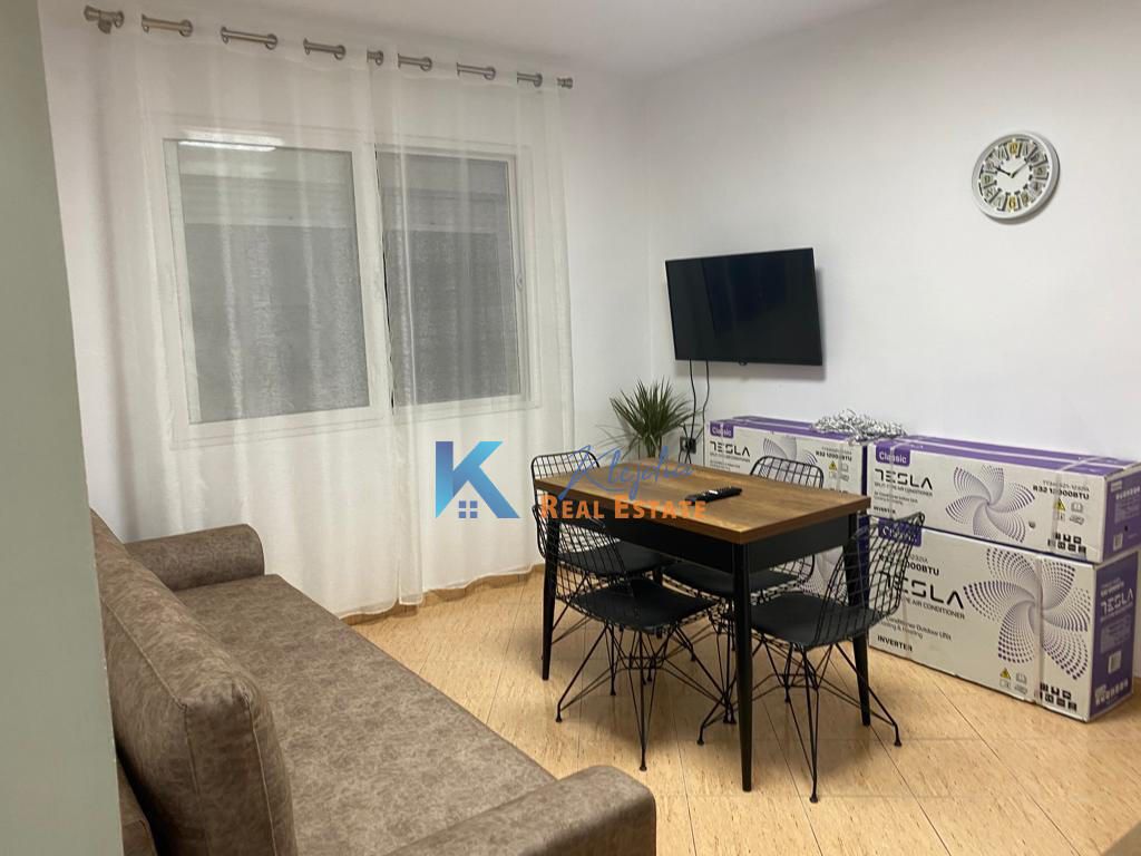 1+1 apartment for rent in the Center