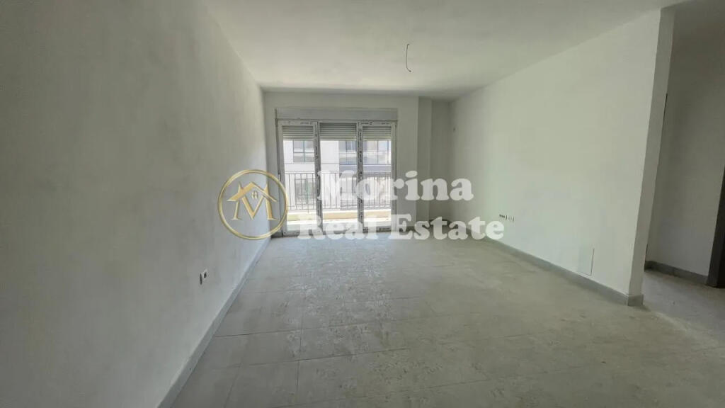 Affitto Appartamento 2+1, 5 Maji