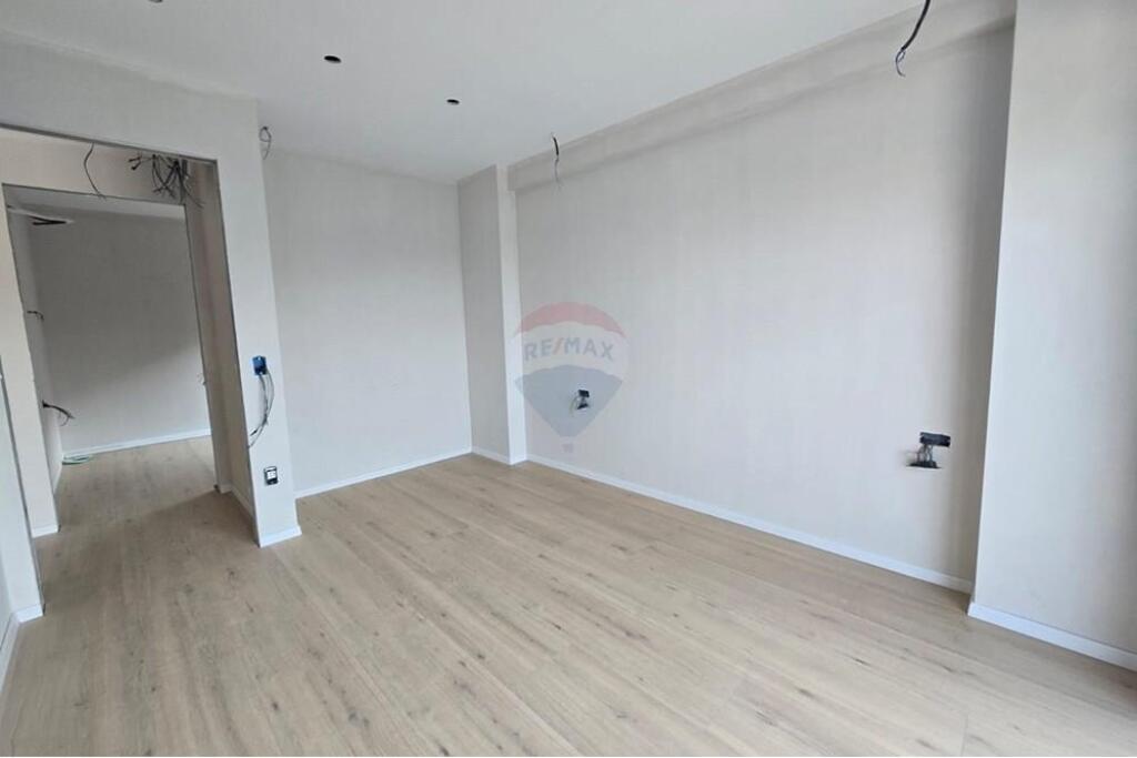 2+1 apartment for sale at Liqeni That!