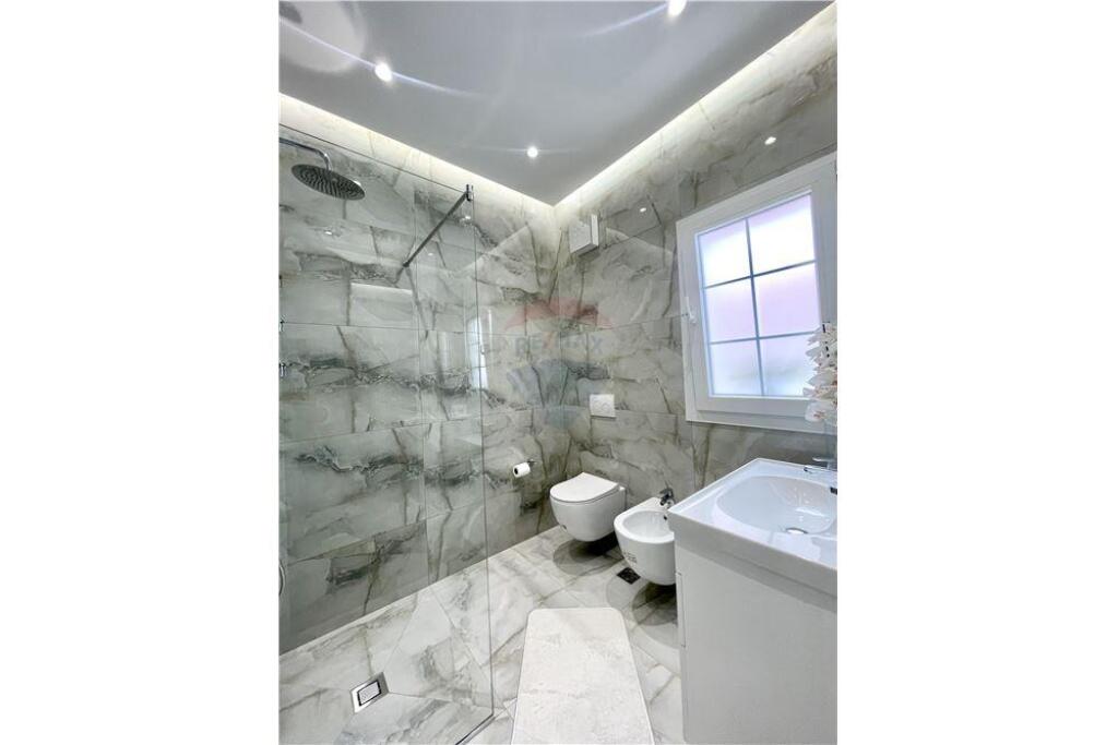 Apartment - For Rent - Durres Street
