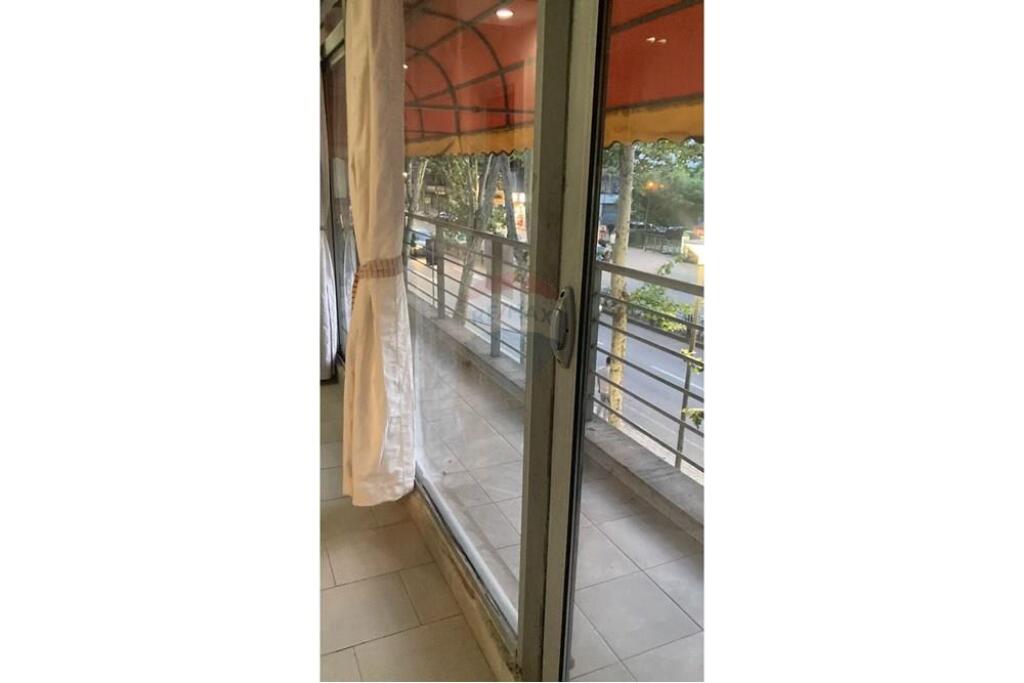 Apartament 1+1 me qera tek ish Restorant Durresi