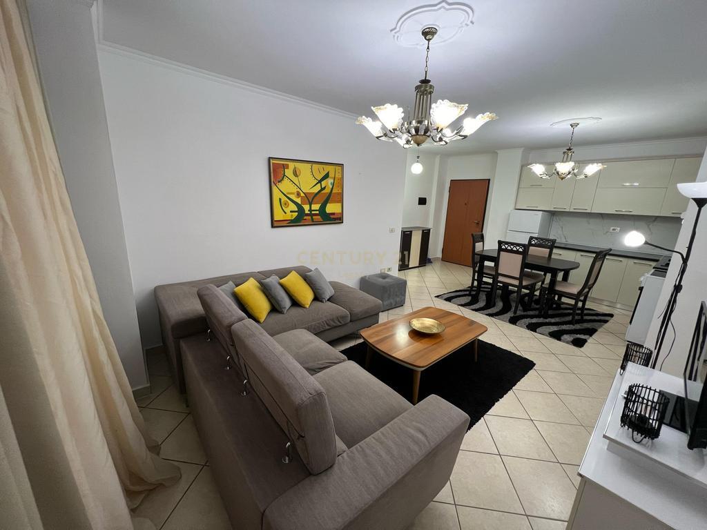 Tirana, 2+1 apartment with balcony for rent, Bilal Golemi Street, near Kika 1 complex.