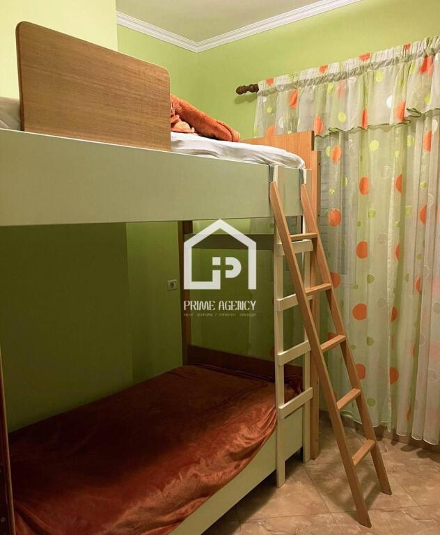 SHITET: Apartament 2 + 1/Pogradec pranë hotel Euro Korça