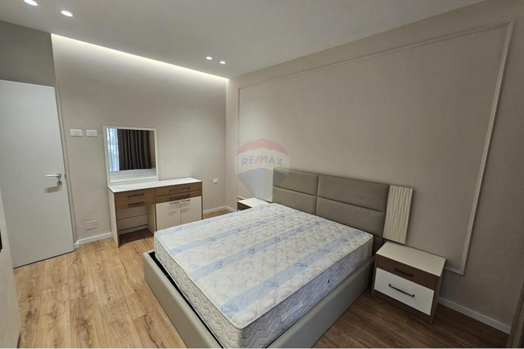 Unfurnished Apartment