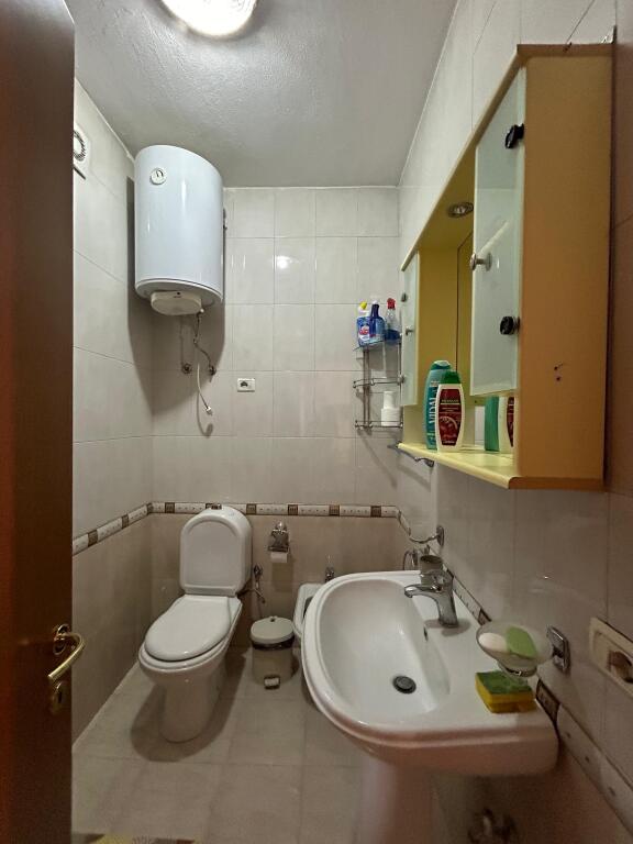 2+1 Apartment for Rent, Bllok Grada