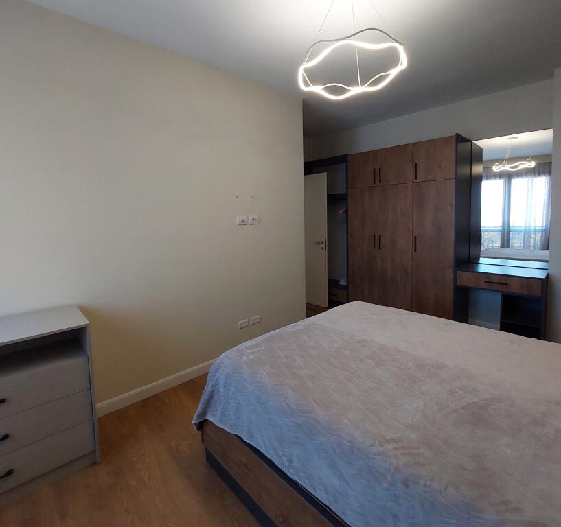 For rent Duplex apartment 2+1+2 bathrooms + 2 parking spaces on Barrikadave street!
