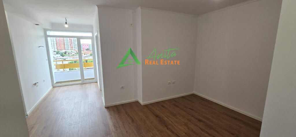 Shitet Apartament 1+1 Totalisht i Restauruar!
