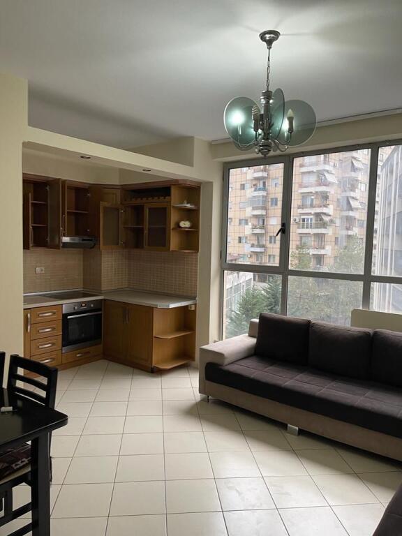 Apartament 2+1 me qira ne Astir