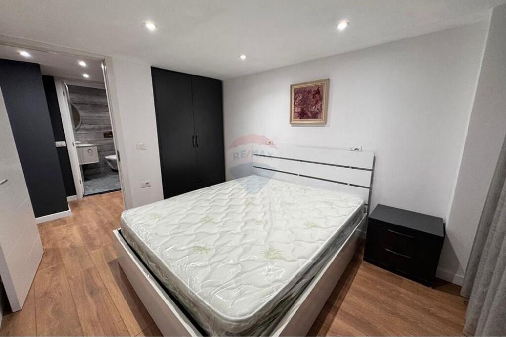 FOR SALE APARTMENT DRY LAKE!
