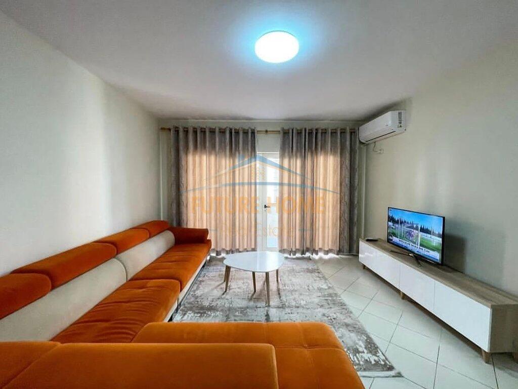 Qera, Apartament 2+1+2, Unaza e Re, Tiranë.