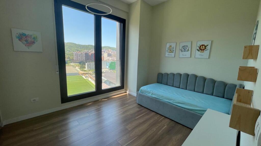 Qera, Apartament 2+1+ Garazhd, Rruga Kosovareve