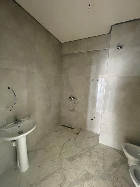 Apartament 2+1 për shitje në Astir