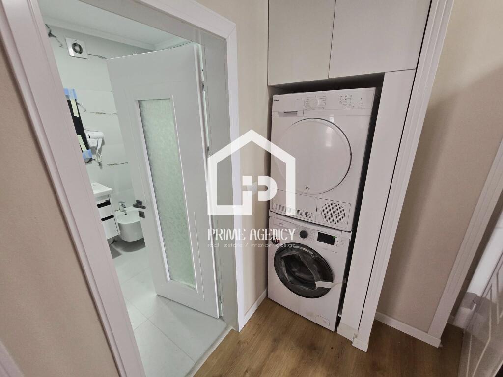 SHITET: Apartament 2 + 1/Qendra Pogradec Kapri/PAMJE NGA LIQENI