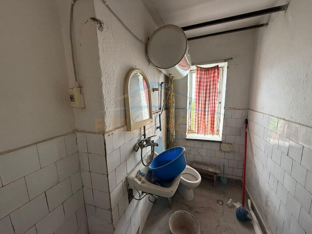 For sale, Apartment 2+1, Neighborhood 15, Korçë