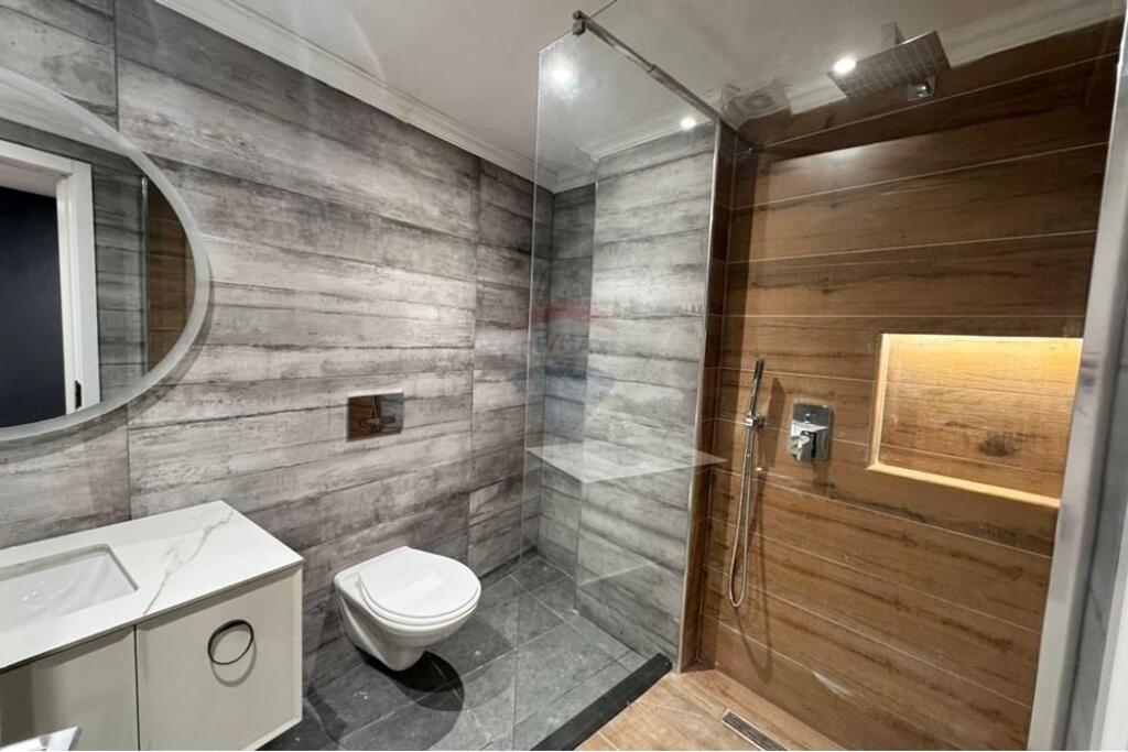 FOR SALE APARTMENT DRY LAKE!