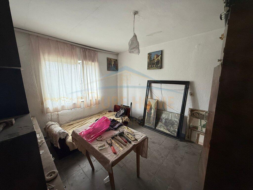 For sale, Apartment 2+1, Neighborhood 15, Korçë