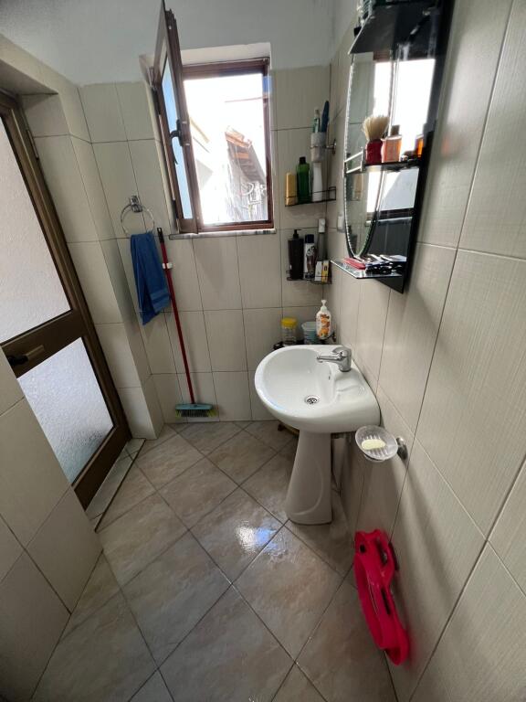 Apartment for rent 3+1 Shkoze
