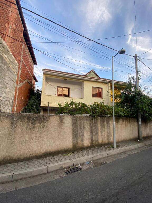 Villa for sale!