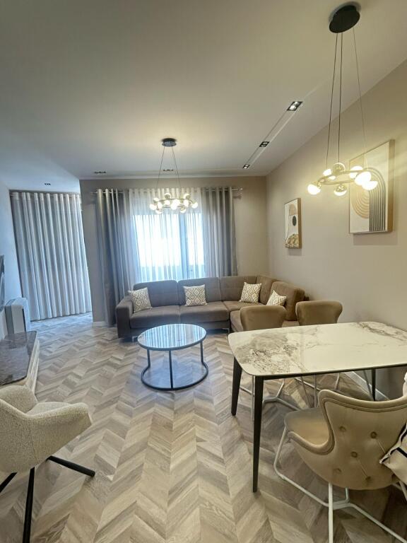 Apartment for Rent 2+1+2 | Center of Tirana – Near 9-Story Buildings