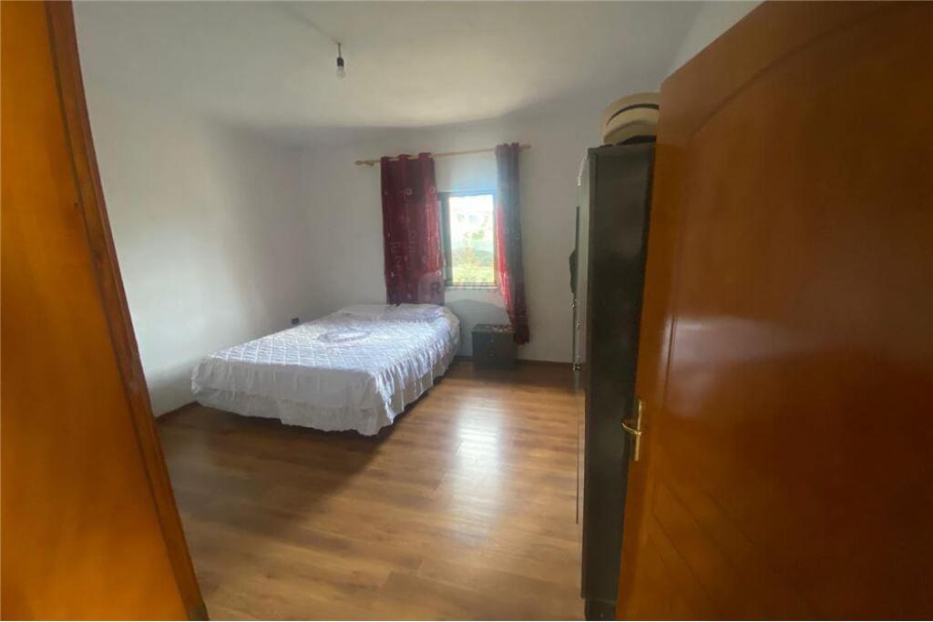 House for rent in Mezez!