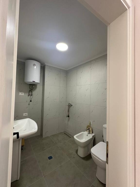 SHITET: Apartament 2 +1/ ZONA: ASTIRIT/ KOMPLEKSI EVEREST
