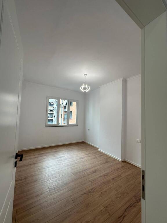 SHITET: Apartament 2 +1/ ZONA: ASTIRIT/ KOMPLEKSI EVEREST