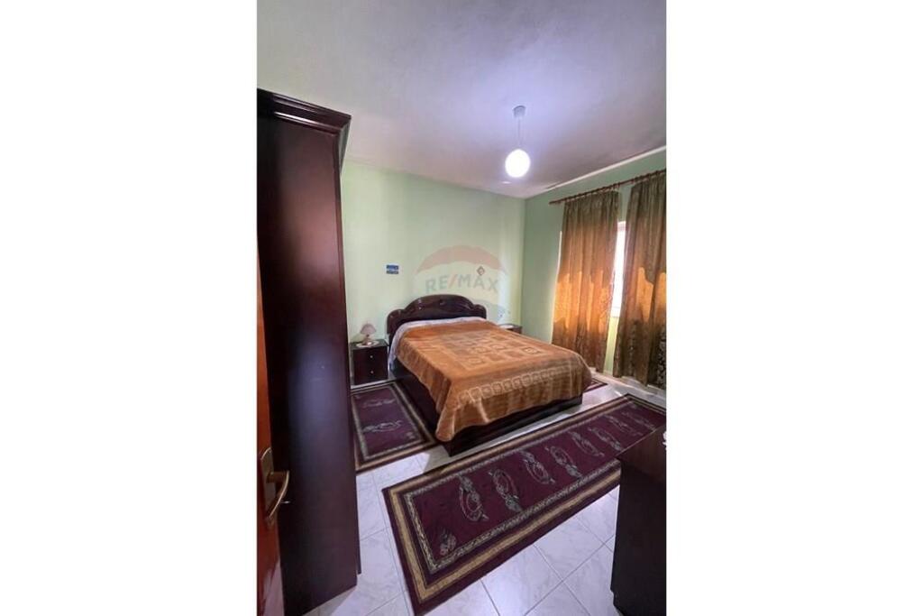 2+1+2 apartment for rent at Foreign Languages