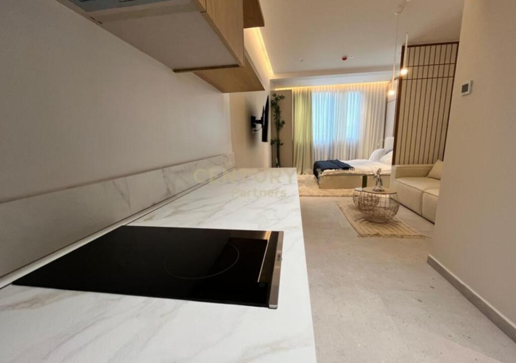✨ INVESTMENT OPPORTUNITY IN THE CENTER – FOR SALE 2 STUDIOS + 1 APARTMENT 1+1 – MINE PEZA STREET