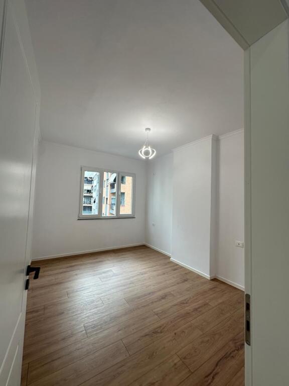 2+1 apartment for sale Myslym Shyri Tirana