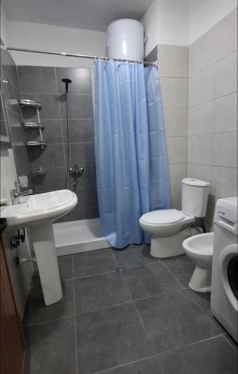 Apartament Me Qera 2+1+2 Ballkone