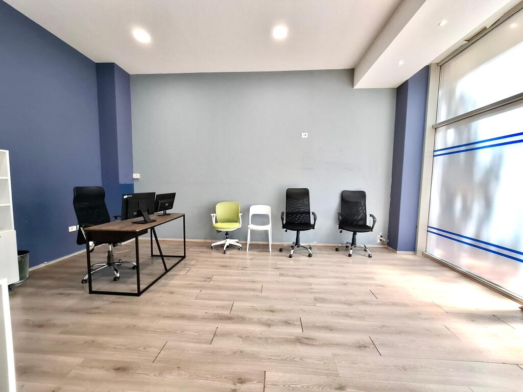  Ufficio in Affitto 📍Bllok – Palazzo Alb Market